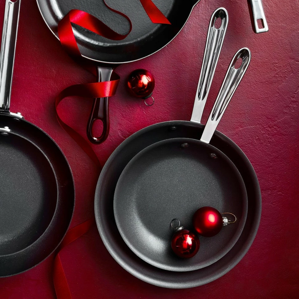 All Clad d5 Stainless Steel Nonstick Fry Pan Set - Image 4