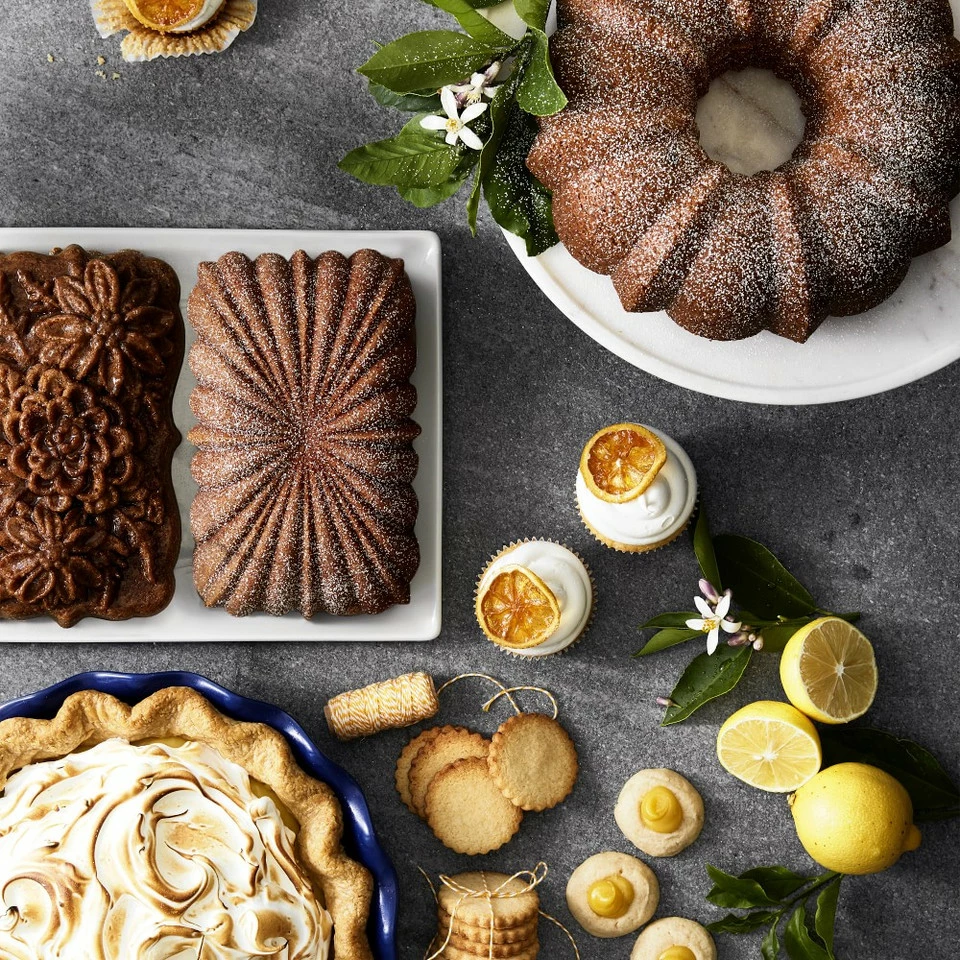 Nordic Ware Anniversary Bundt® Pan - Image 15