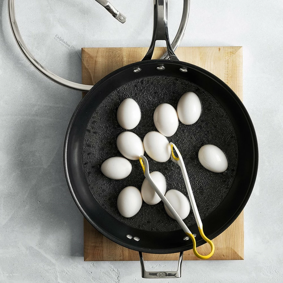 Calphalon Elite Nonstick Essential Pan - Image 3