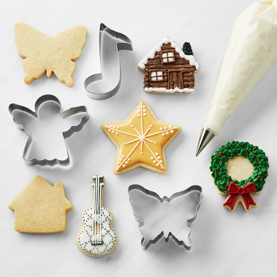 Williams Sonoma Dolly Parton Cookie Cutter 26-Piece Set - Image 2