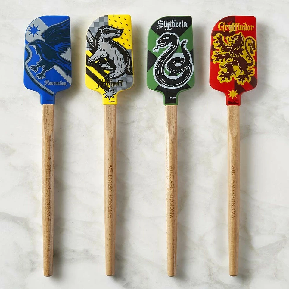 HARRY POTTER™ GRYFFINDOR™ Spatula - Image 2