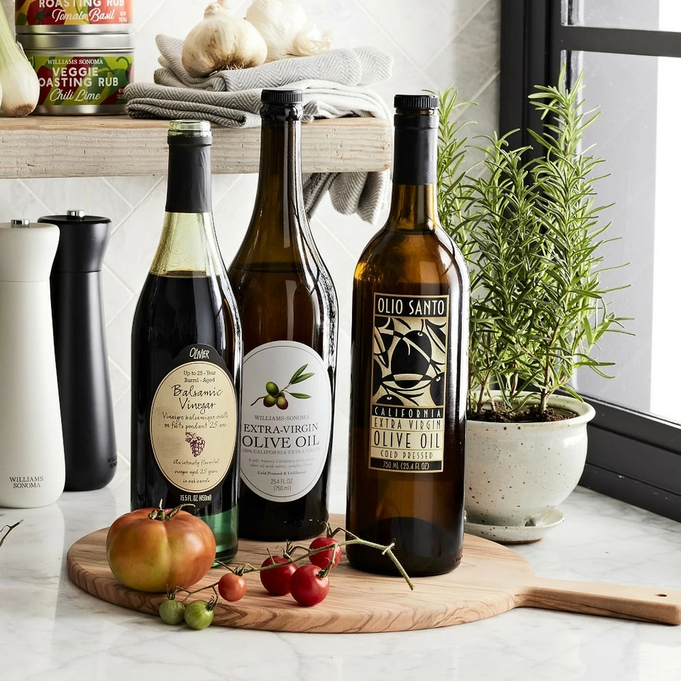 Williams Sonoma House Extra Virgin Olive Oil - Image 2