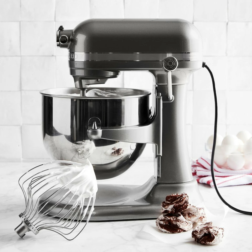 KitchenAid Pro Line® Stand Mixer, 6.9 L, Frosted Pearl - Image 13