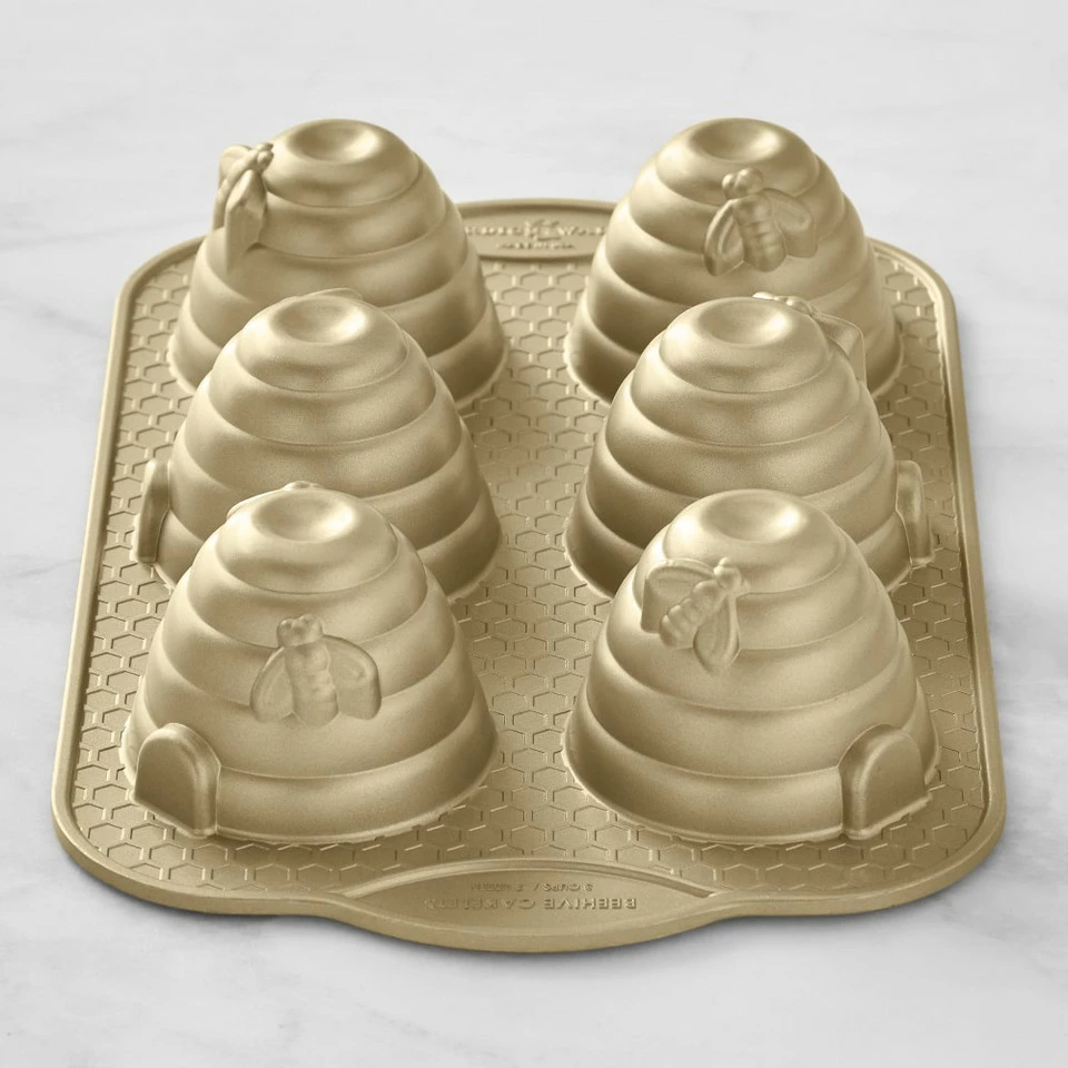 Nordic Ware Non-Stick Cast Aluminium Beehive Cakelet Pan