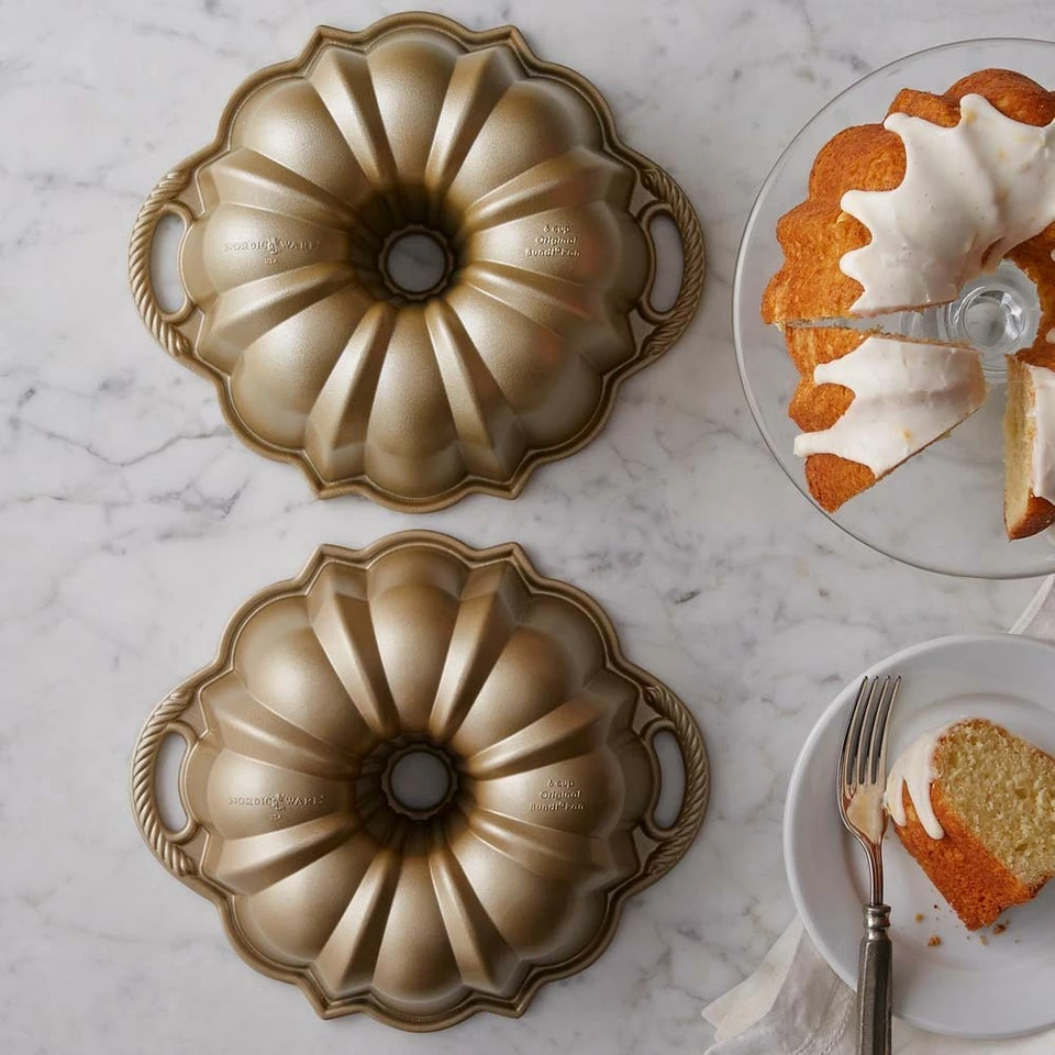 Nordic Ware Small Anniversary Bundt® Cake Pan - Image 4