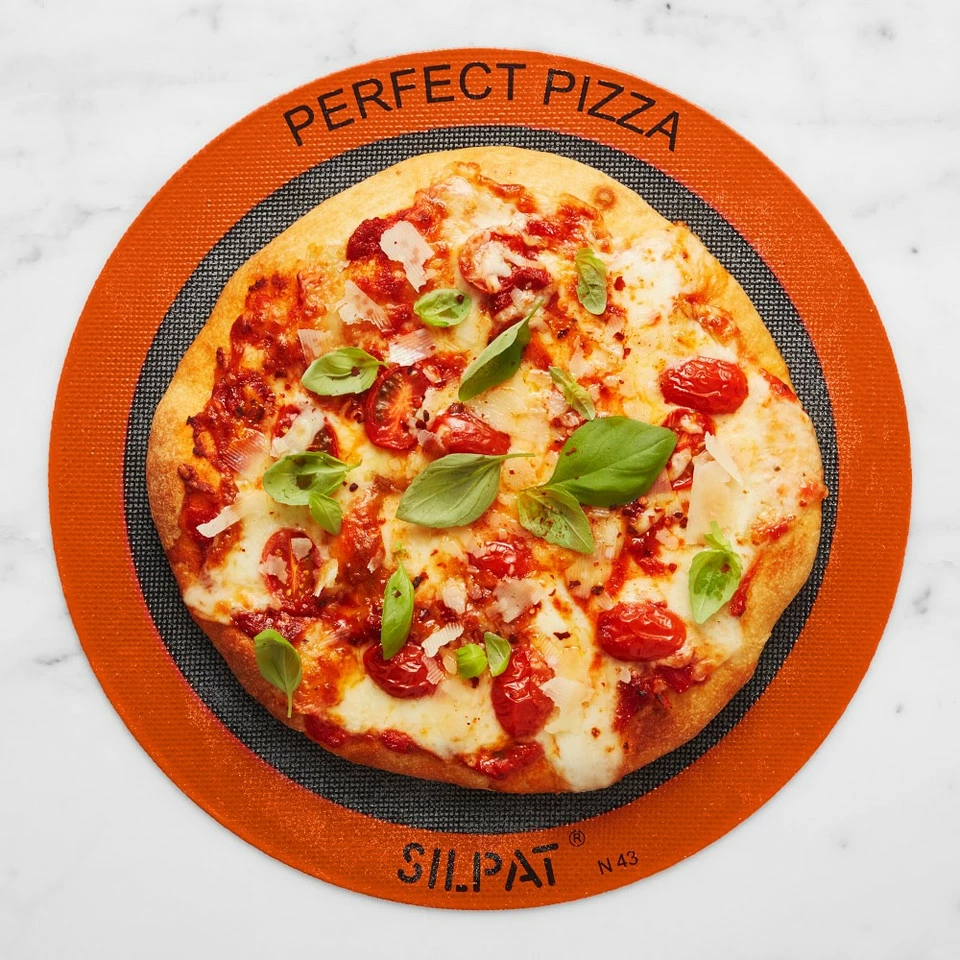 Silpat Non-Stick Boulangerie Round Perforated Crisping Pizza Mat