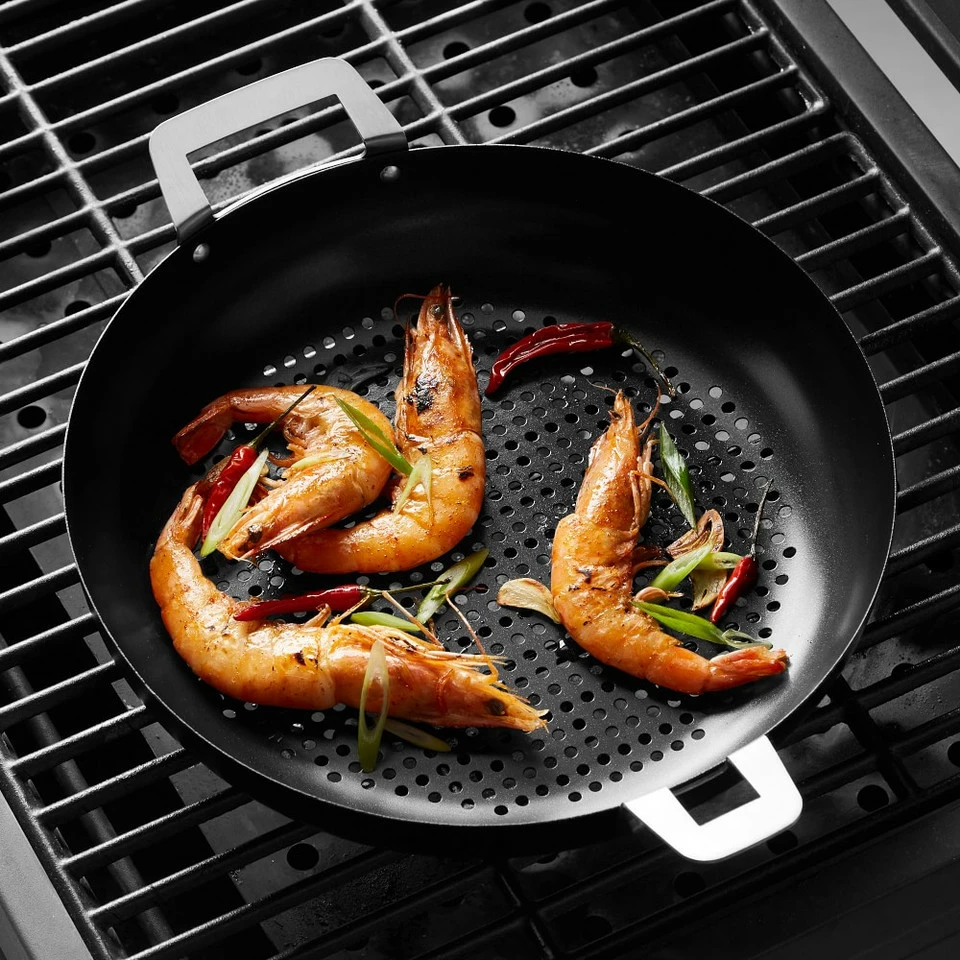 Williams Sonoma High Heat Non-Stick Outdoor Skillet - Image 6