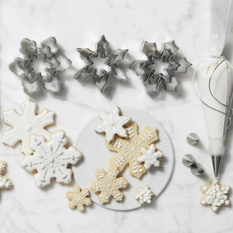 Williams Sonoma Let it Snow Snowflake Cookie Cutter Set, 24-Piece - Image 2