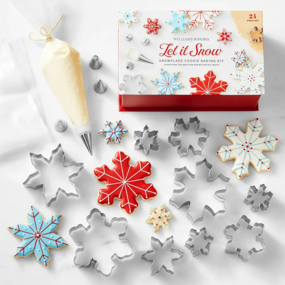 Williams Sonoma Let it Snow Snowflake Cookie Cutter Set, 24-Piece