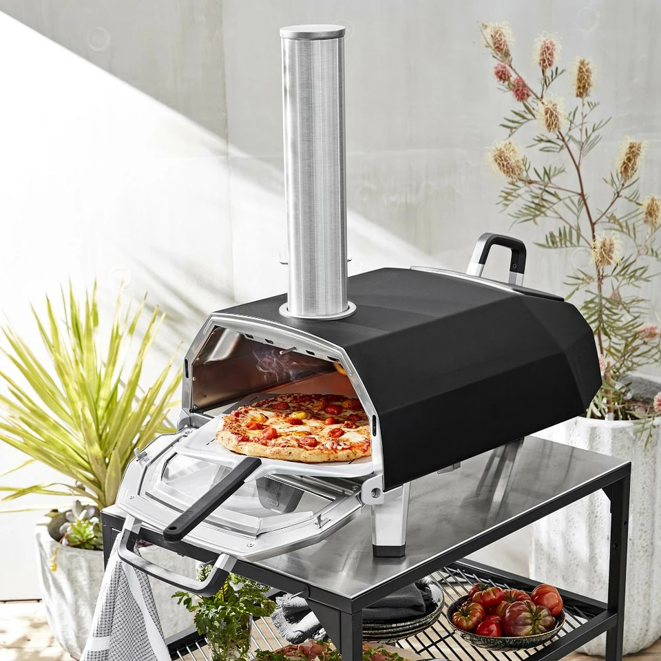Williams Sonoma Wood-Handled Pizza Wheel - Image 7